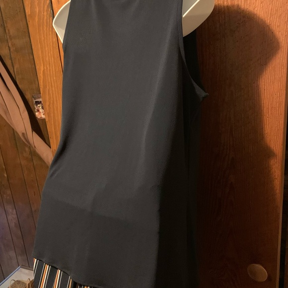 NWOT Banana Republic Wrap Sleeveless Top - Picture 9 of 11